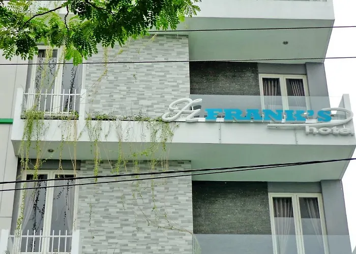 Frank'S Hotel Surabaya
